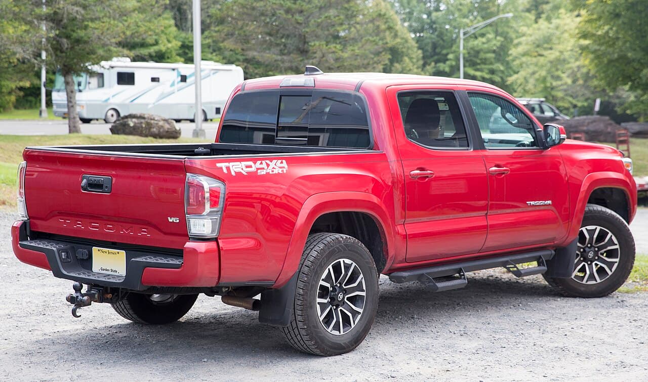 Toyota Tacoma 3RD GEN (N300, 2016 — 2023)